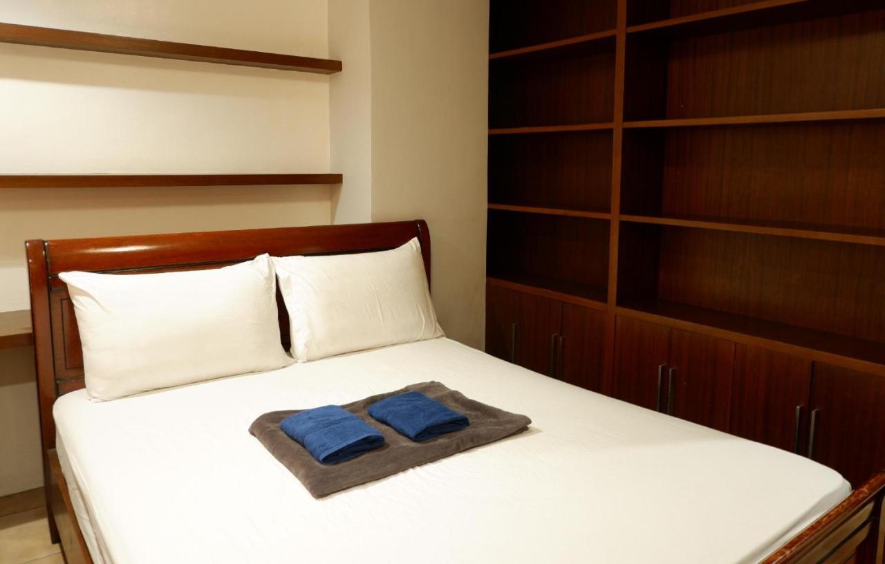 Makati Budget Hotel Makati City Exteriör bild